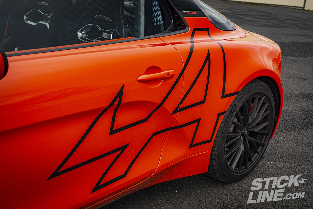 Stickers Alpine A110 – Pack 2 Stickers Latéraux Racing | Stickline